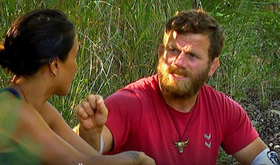 Survivorda şoke eden olay Yüzüne tükürdü
