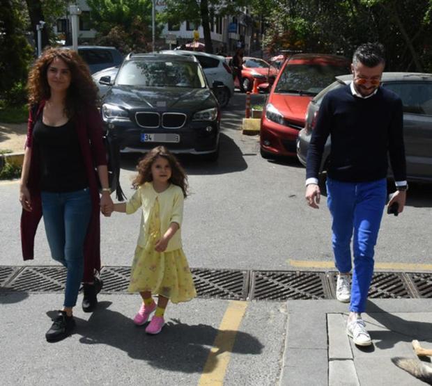 Nasıl da poza girdi