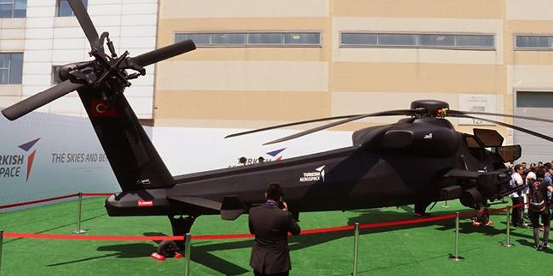 Atak-2 vitrine çıktı