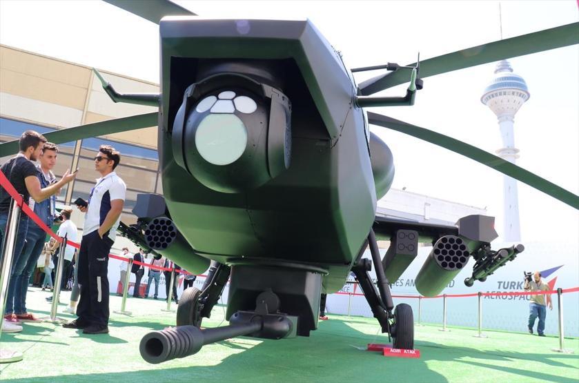 Atak-2 vitrine çıktı
