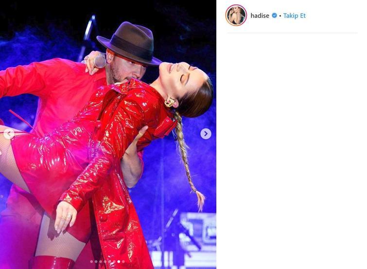 Hadise kırmızı mini elbisesi ile yürek hoplattı