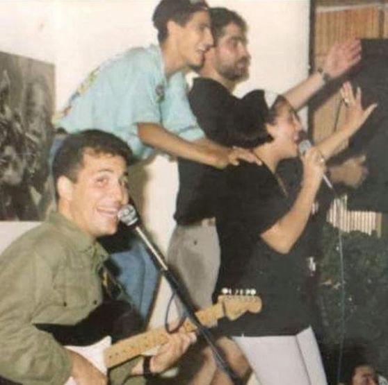 Ünlülerin çocukluk fotoğrafları