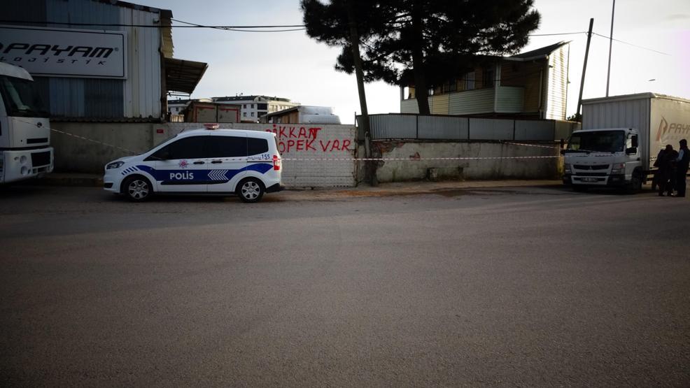 Tuzla’da TIR şoförünün feci ölümü