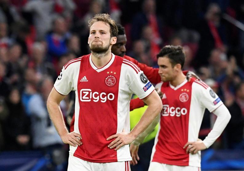 Ajaxta futbolcular gözyaşlarına boğuldu