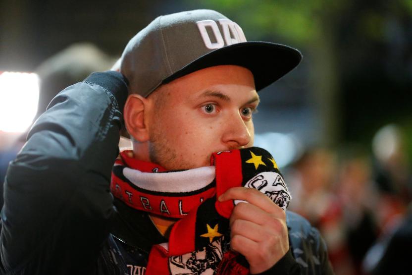Ajaxta futbolcular gözyaşlarına boğuldu