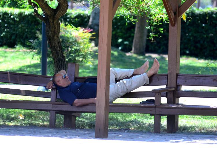 Adanada termometreler 46 dereceyi gösterdi