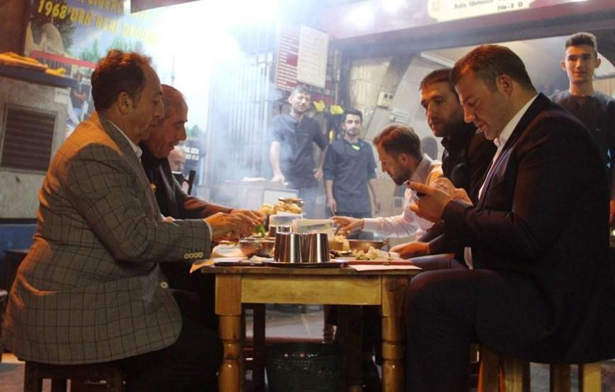 Şanlıurfada sahurun vazgeçilmezi; Ciğer kebabı