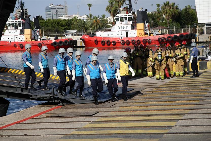 Üç denizde eş zamanlı düzenlenen en büyük tatbikat: 131 gemi, 57 uçak ve 33 helikopter...
