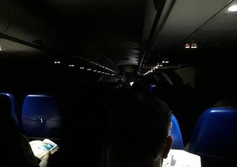 Uçak yolculuğu yapacaklar dikkat Telefonlar uçuş moduna geçtiği an...