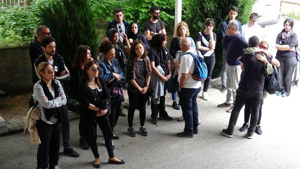 Bıçaklanarak öldürülen arkeolog gözyaşlarıyla son yolculuğuna uğurlandı