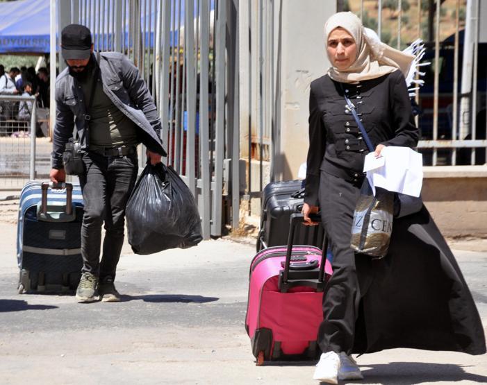 Cilvegözünden Suriyeye bir haftada 16 bin kişi gitti