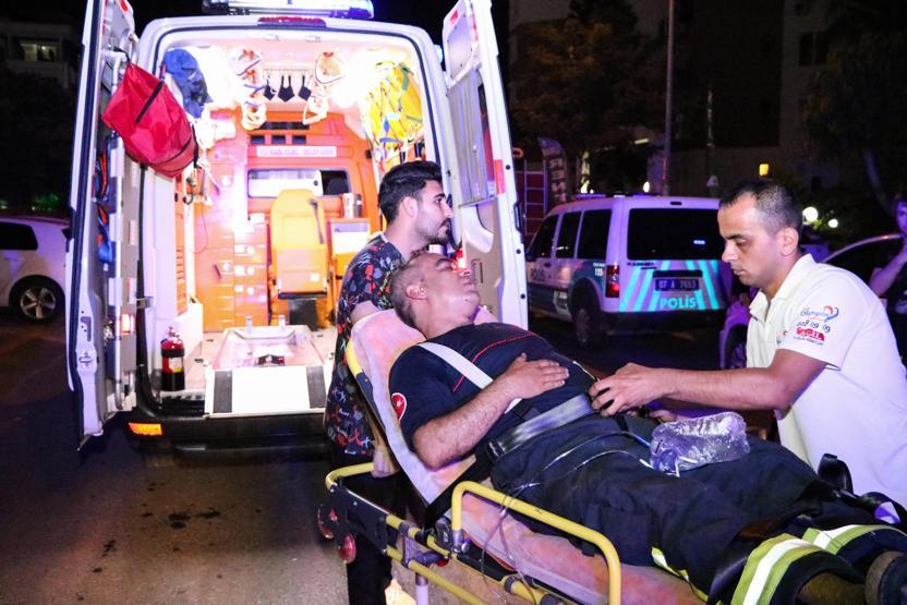 Yüzme havuzunun klor tankı sızdırdı: 100 kişi zehirlendi