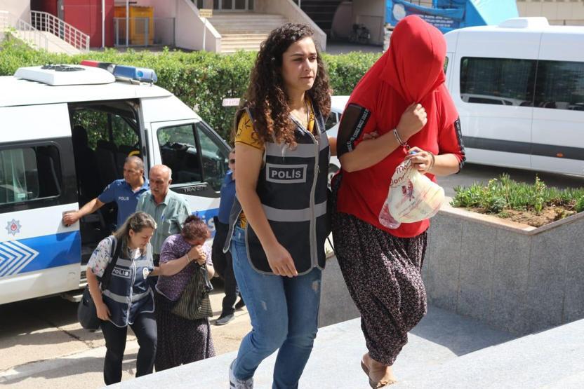 Adanada fuhuş şüphelisi 20 kişi adliyede