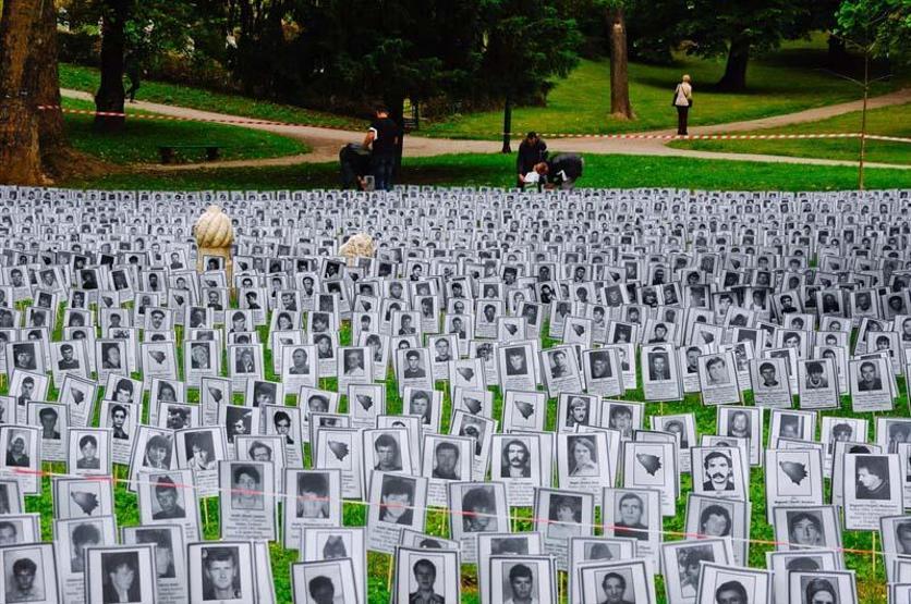 Bosna Hersekte Beyaz Kurdele Günü
