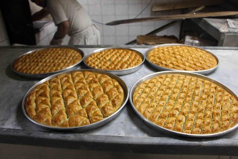 Gaziantepli baklavacıların tatlı mesaisi
