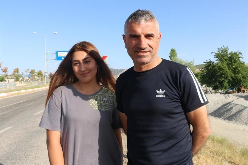 19 yaşındaki Dilara otostopla Türkiyenin 80 ilini gezdi