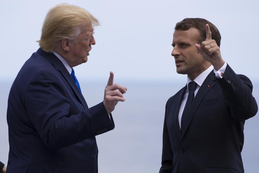 Macron-Trump görüşmesine damga vuran görüntü