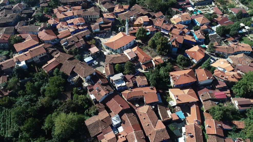 700 yıllık Cumalıkızık köyüne ziyaretçi akını