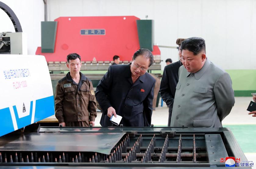 Ünlü gazeteden şaşırtan iddia: Kim Jong-unun öldürülen üvey kardeşi CIA için mi çalışıyordu