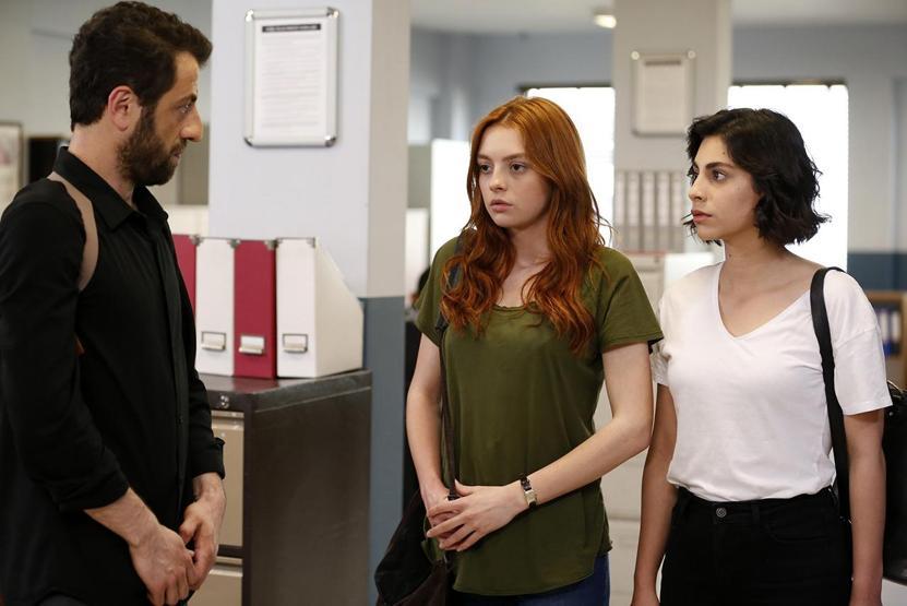 Leke 8. bölüm fragmanı: Cem, Yasemine evlilik teklifi edecek mi