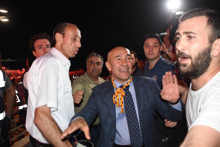 Göztepeden coşkulu kutlama