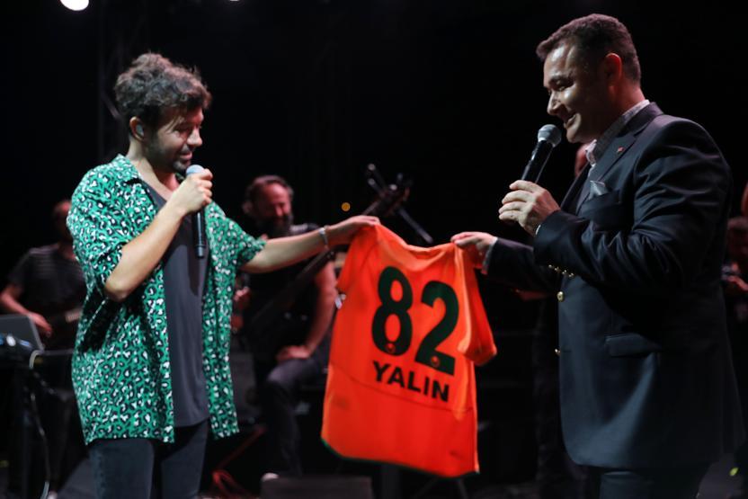 Alanyada Yalın ve Nouma rüzgarı