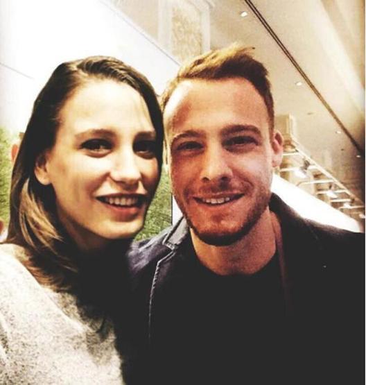 Serenay Sarıkaya ile Kerem Bürsin barıştı mı