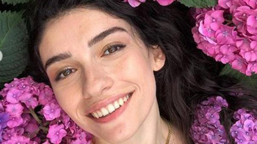 Hazar Ergüçlüden makyajsız paylaşım