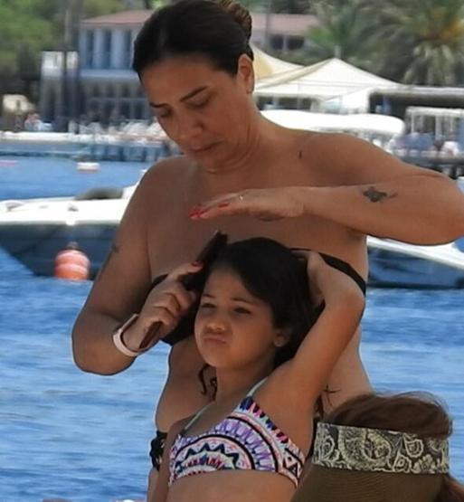 Mia’nın deniz keyfi