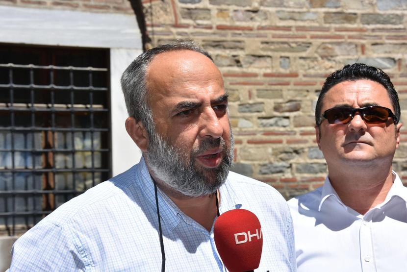 600 yıllık külliyedeki mezar taşlarını kırmışlar
