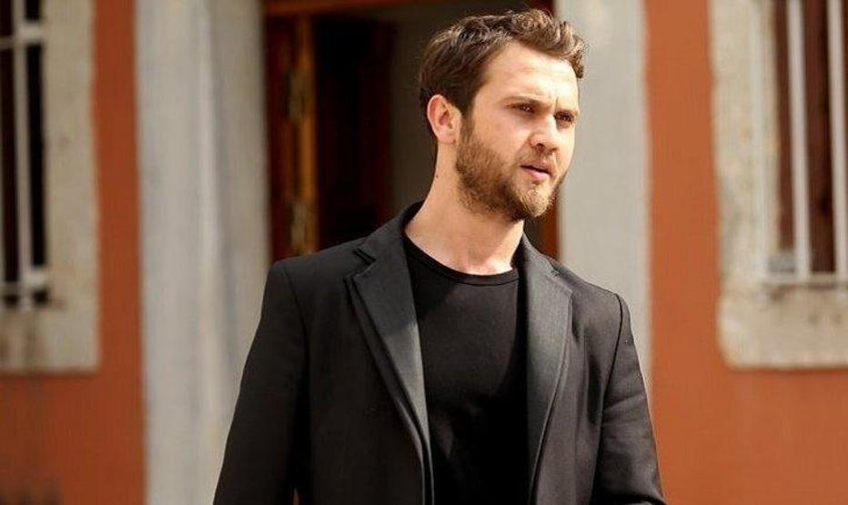 Aras Bulut İynemli birliğine teslim oldu