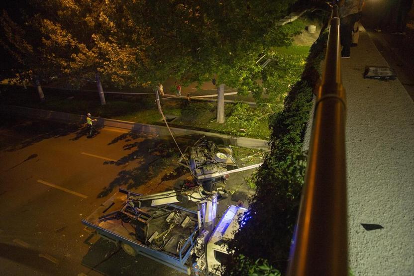 Ankara Keçişörende otomobil köprüden uçtu: 1 ölü, 2 yaralı