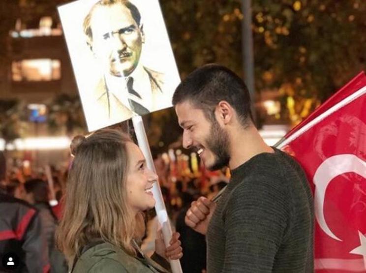 Evlilik sorusuna anneden müdahale