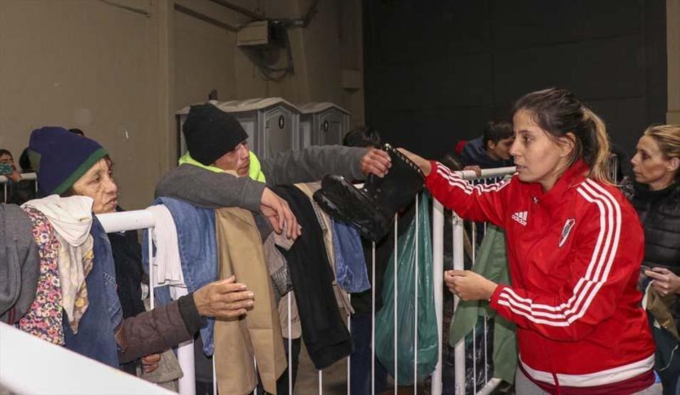 River Plate dünyaya dayanışma örneği gösteriyor