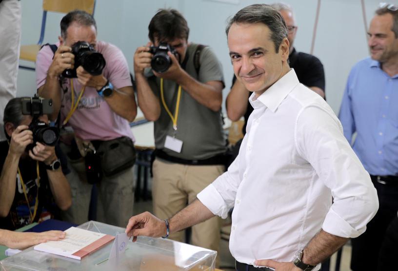 Yunanistanda erken seçim: Miçotakis hanedanı geri döndü