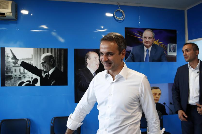 Yunanistanda erken seçim: Miçotakis hanedanı geri döndü