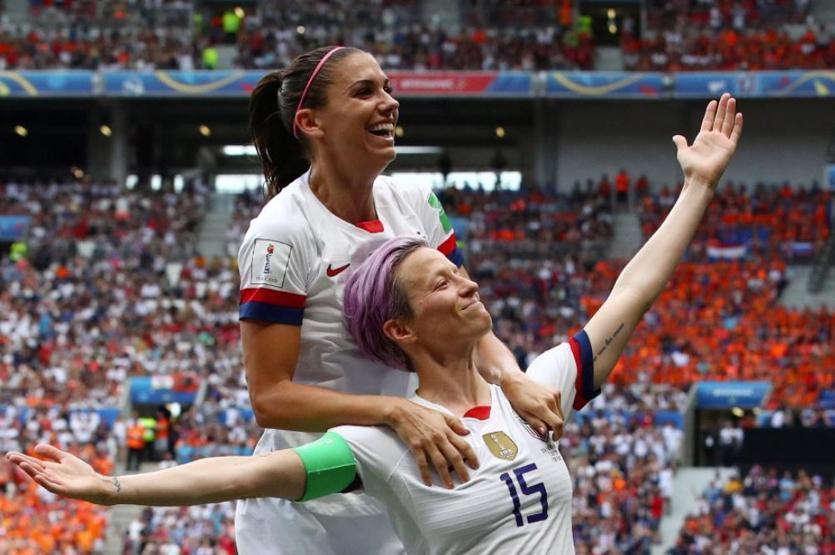 Alex Morganın dansı olay oldu