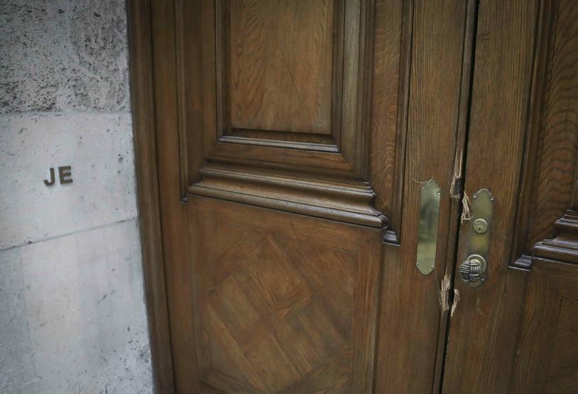 Tutuklanan ünlü milyarder Jeffrey Epstein hakkında şoke eden detaylar: Böyle tuzak kurmuş