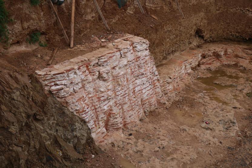 Kadıköyde inşaat kazısında Roma dönemine ait kalıntılar çıktı