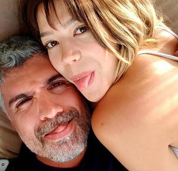 Özcan alafranga evlendi, alaturka boşandı
