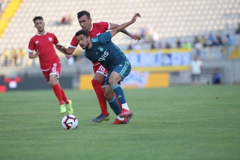 Fenerbahçede genç futbolcular Ersun Yanalın gözüne girdi