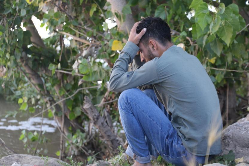 Serinlemek için girdiği nehirde boğuldu Yakınları sinir krizi geçirdi