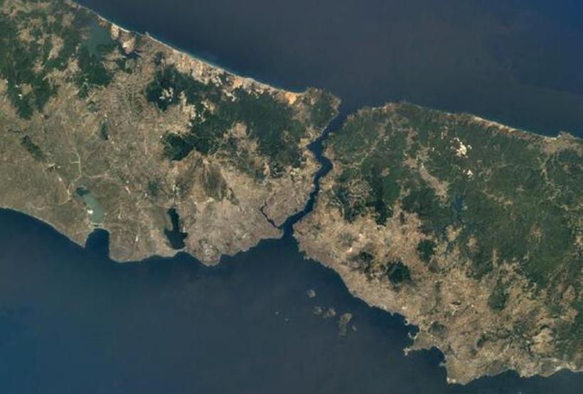 NASAnın Kızıl Gezegendeki göz bebeği böyle görüntülendi