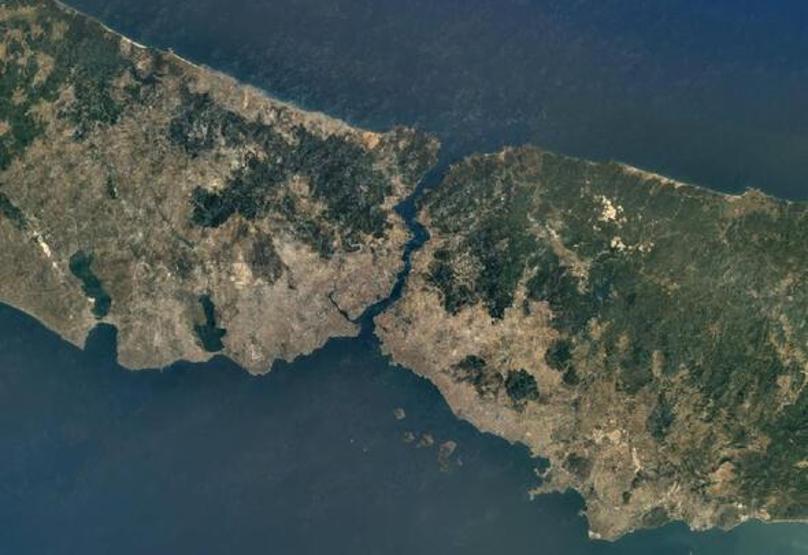 NASAnın Kızıl Gezegendeki göz bebeği böyle görüntülendi
