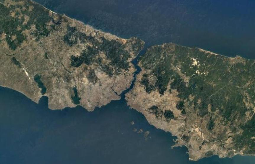 NASAnın Kızıl Gezegendeki göz bebeği böyle görüntülendi