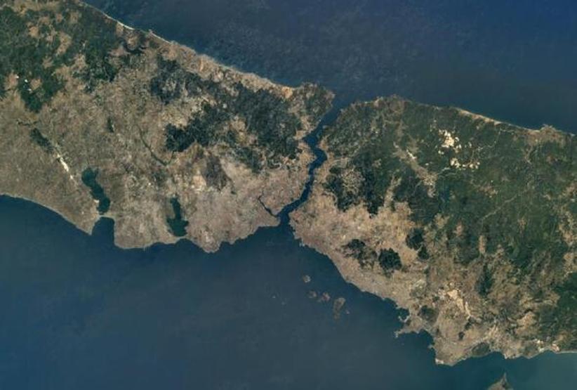 NASAnın Kızıl Gezegendeki göz bebeği böyle görüntülendi