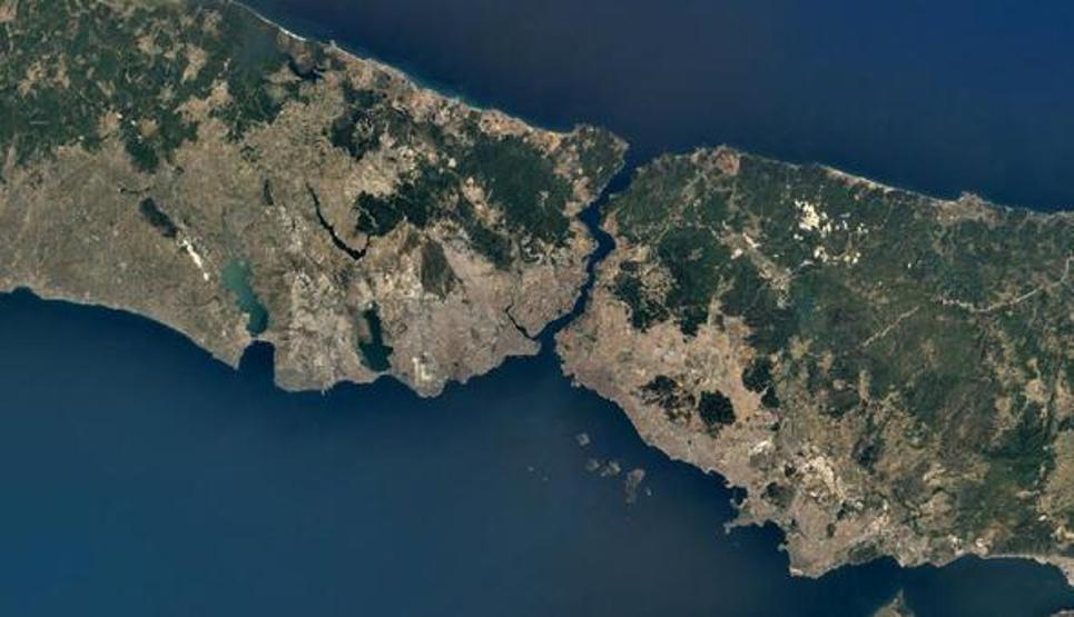 NASAnın Kızıl Gezegendeki göz bebeği böyle görüntülendi