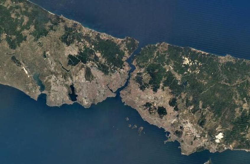 NASAnın Kızıl Gezegendeki göz bebeği böyle görüntülendi