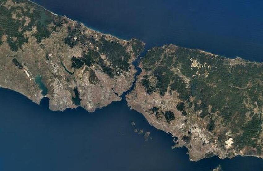 NASAnın Kızıl Gezegendeki göz bebeği böyle görüntülendi