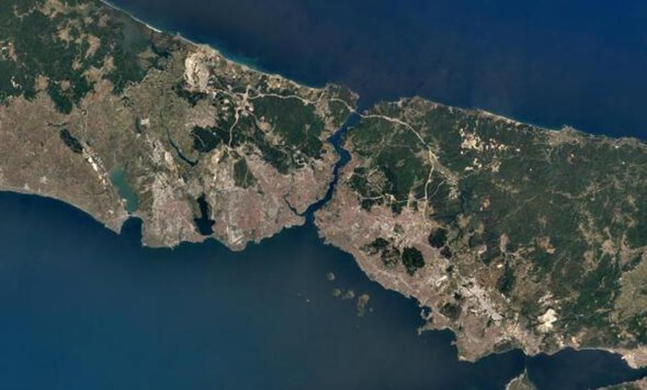 NASAnın Kızıl Gezegendeki göz bebeği böyle görüntülendi